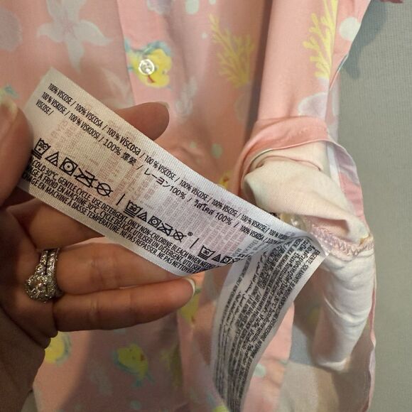 Disney The Little Mermaid Shirt Extra Large Button Down Pink Rare Flounder Camp - Picture 11 of 12